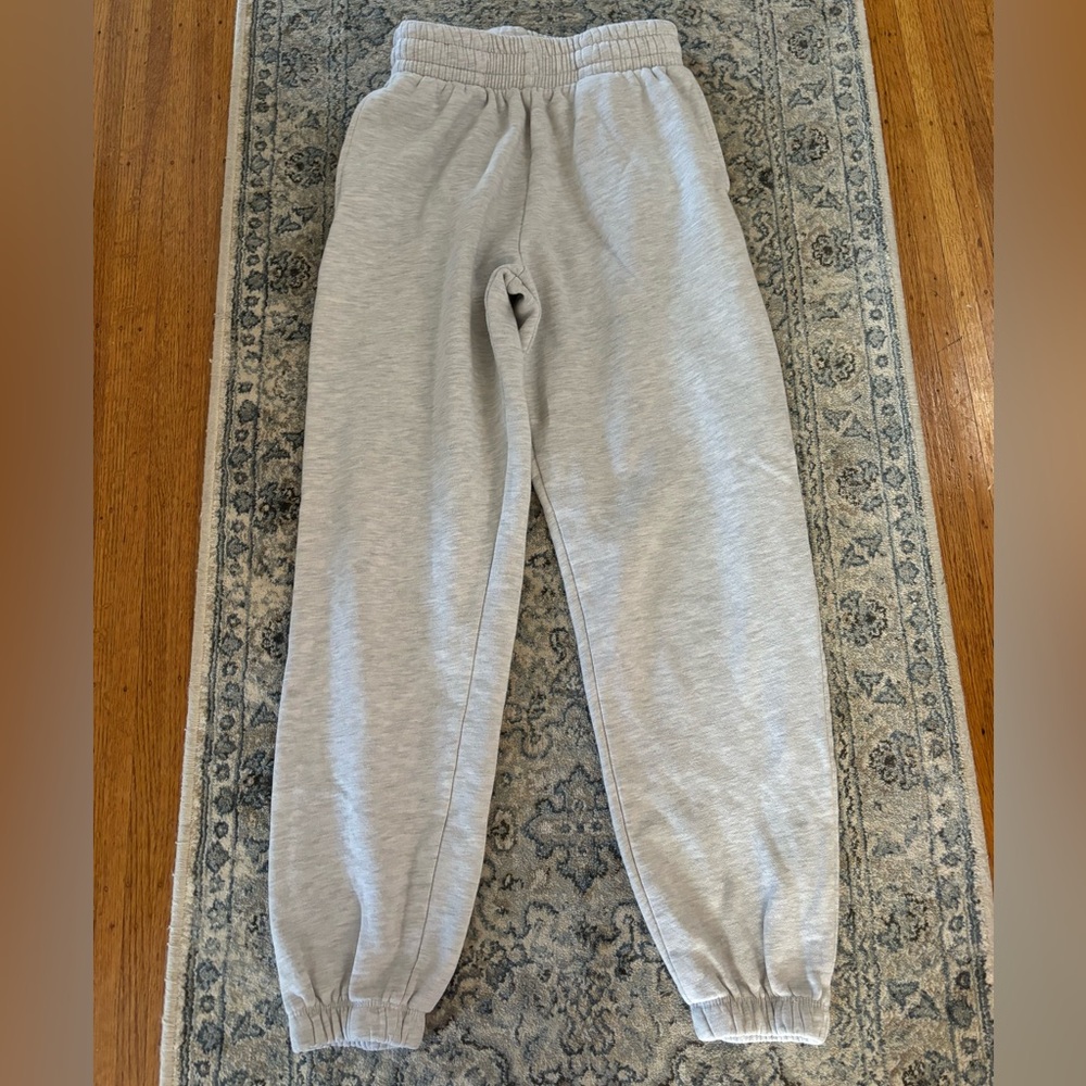 white-ish grey sweatpants!